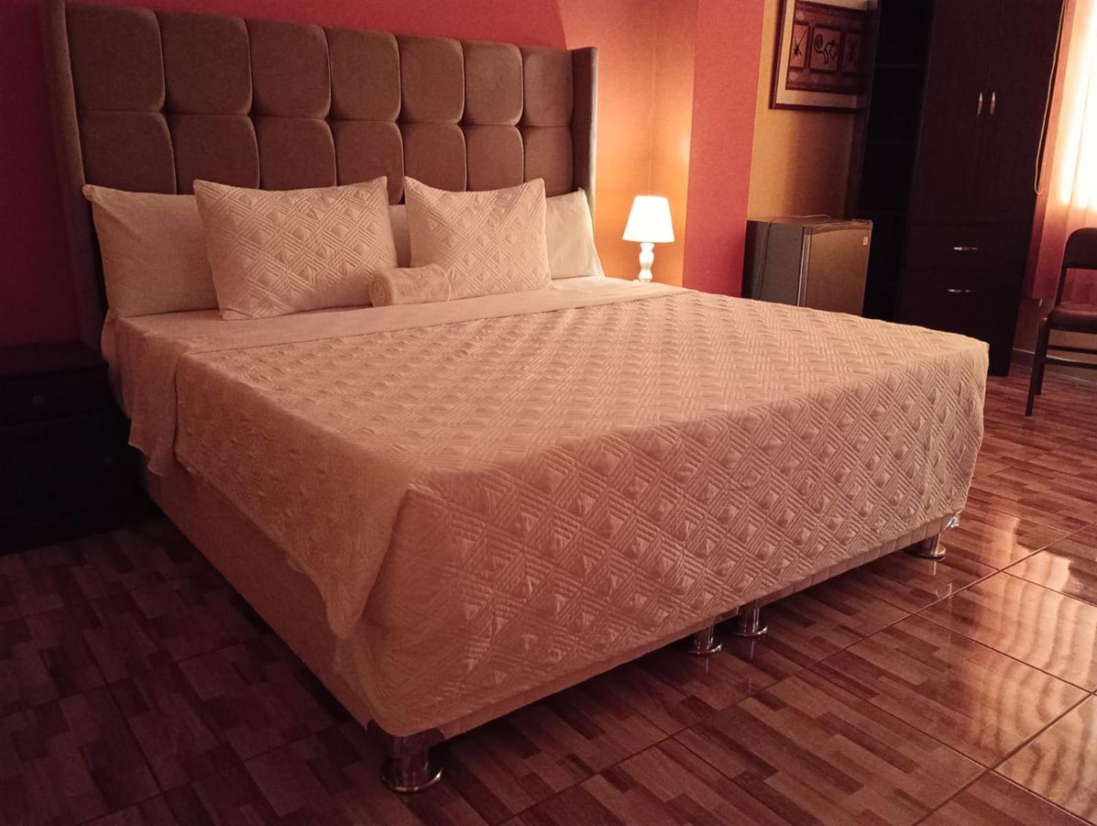 Madison Suite Tacna Exterior foto